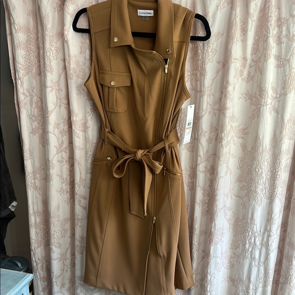 NWT Calvin Klein Women's Motto Dress. Tan. Size 12